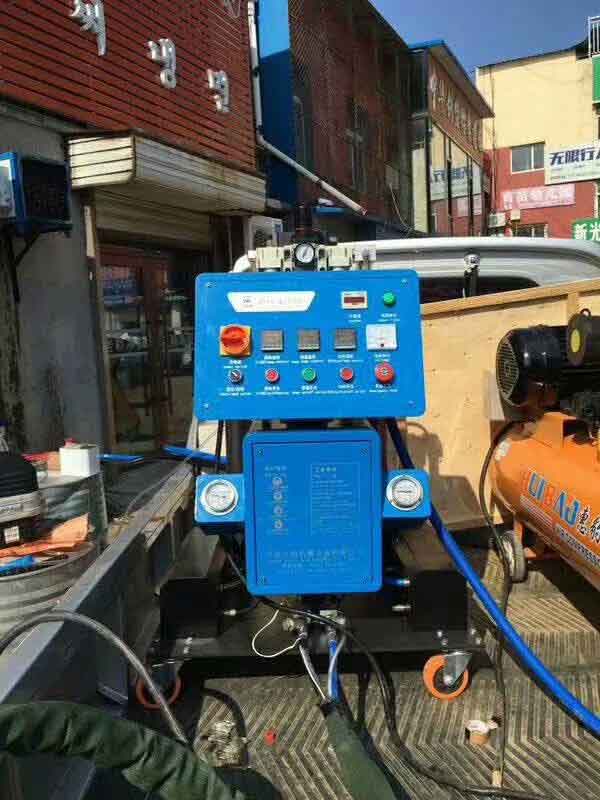 北京聚氨酯噴涂機(jī)(圖1) 北京聚氨酯噴涂機(jī)Q2600